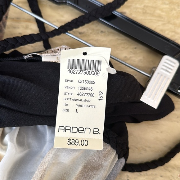 Arden B Monarch Maxi Dress - Picture 4 of 4